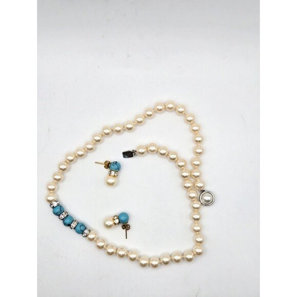 Vintage Pearl and Howlite with Rhinestones Necklace and Pierced earring Set - Picture 5 of 7